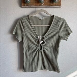 EARTHBOUND Sage Ribbed Short Sleeve Top
